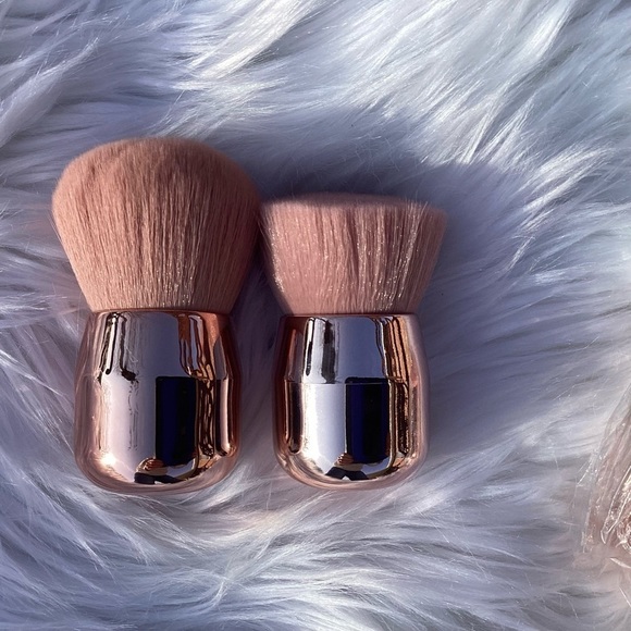 NEW Kabuki Makeup Brush Pink Travel Brush - Picture 7 of 7